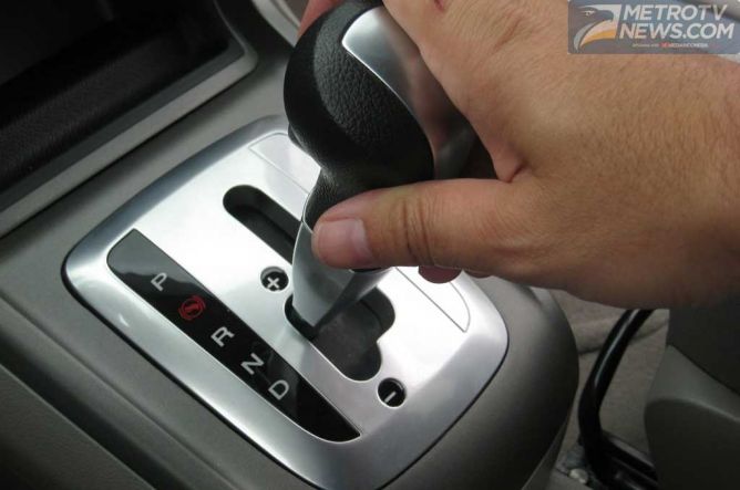 Hati-Hati kalau Pindah Tuas ke Mode P di Mobil Matic